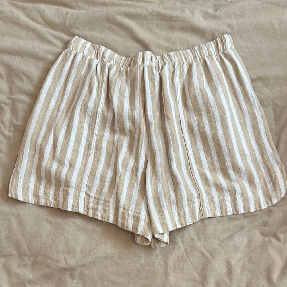 Universal Thread Beige Striped Button Down Shirt - image 4